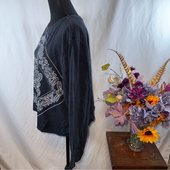 Rock & Roll Denim XL Black Bandana Paisley Graphic Long Sleeve Top - Picture 3 of 10
